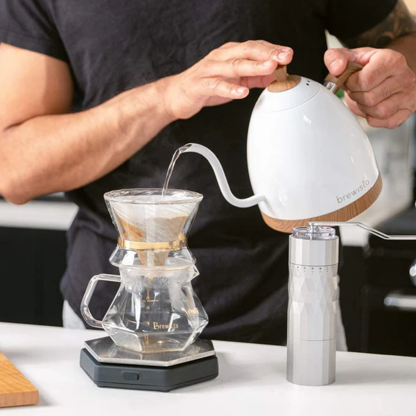 Brewista Artisan Gen2 0.9L Kettle - White With Wood - Wolff Coffee Roasters